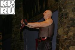 Мне подарили половинку сковородки! )))