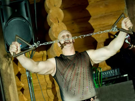 Петр Филаретов представляет